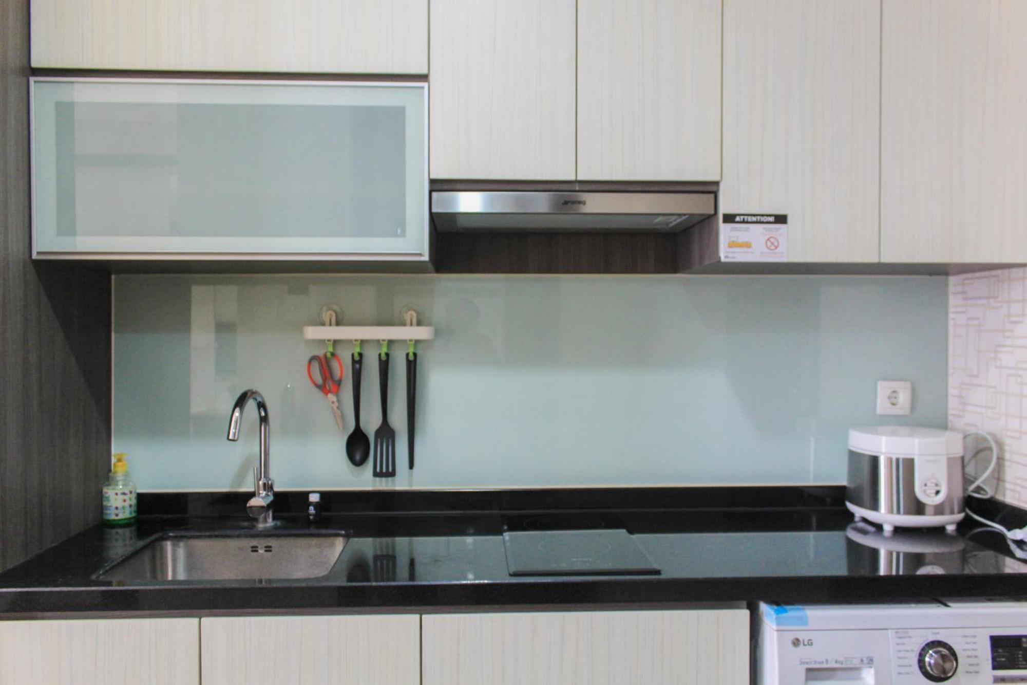 And Fancy At Menteng Park By Travelio Appartement *